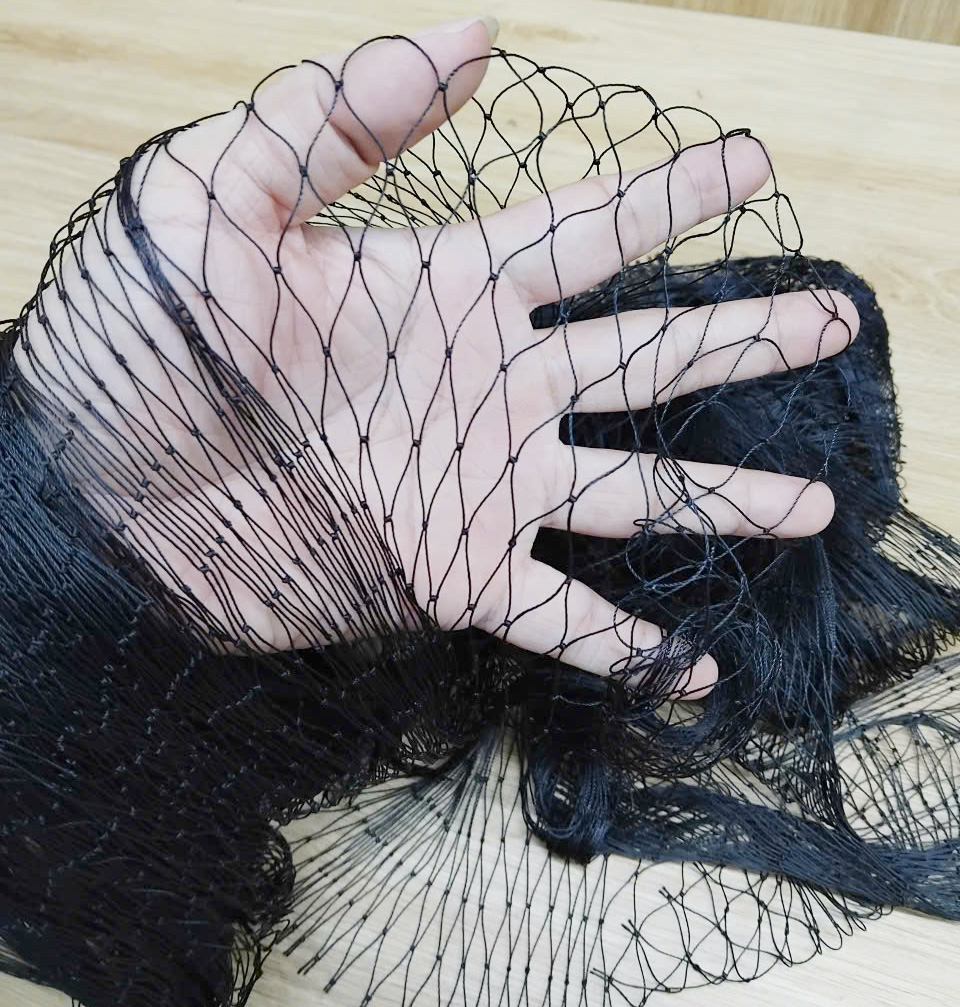 Lưới bắt rắn hổ mang
