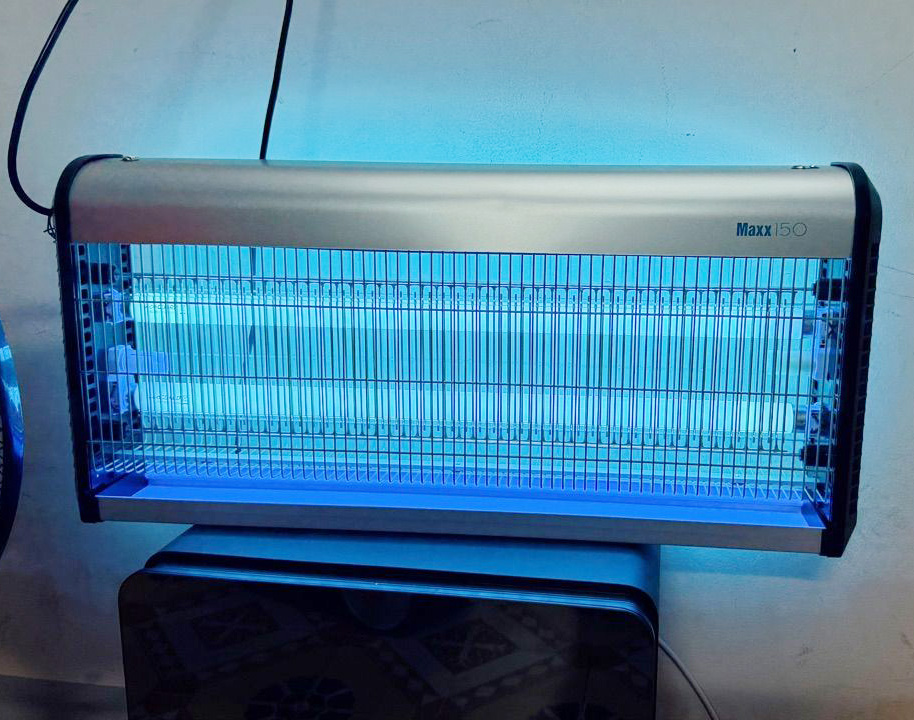 Đèn diệt côn trùng lưới điện Maxx 150